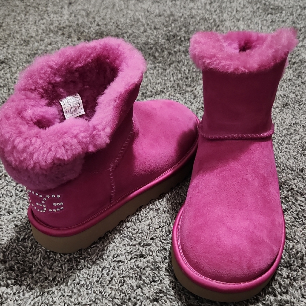 UGG Fuchsia Women's Mini Boots